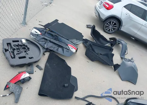 2020 Toyota Corolla Se Nightshade Edition from USA, damaged, VIN 5YFS4RCE8LP038577